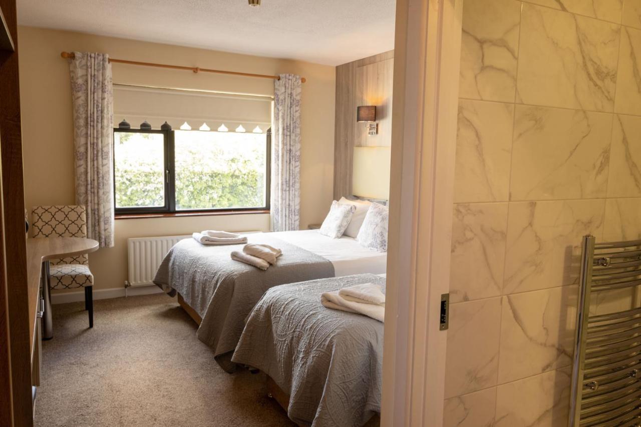 Station House Bed & Breakfast Ennistimon Exteriör bild