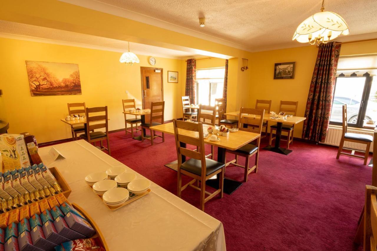 Station House Bed & Breakfast Ennistimon Exteriör bild